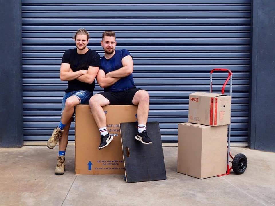 2-guys-with-packages